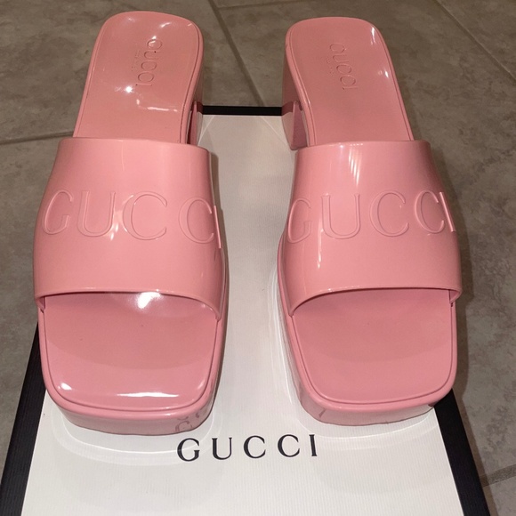 AUTHENTIC GUCCI Wild Rose Pink Rubber Platform Slide Sandals - Picture 1 of 12